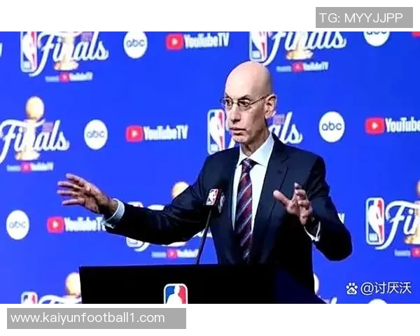 夸梅直言詹姆斯若不回防应考虑退役年龄不是借口