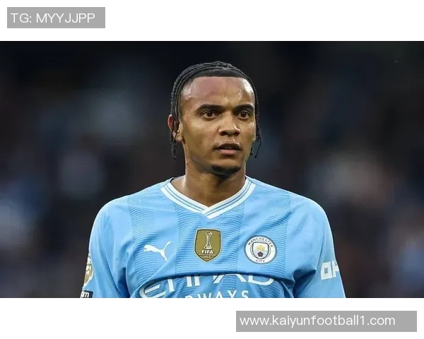 阿坎吉谈换位策略：黄牌压力下我愿意承担更多风险