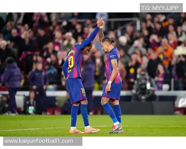 中场中路球员身价榜揭晓佩德里以14亿欧元领跑巴尔韦德赖斯紧随其后