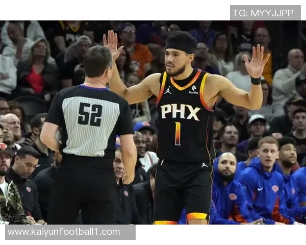 布克称赞布伦森为联盟最难防守球员之一灵活性与得分能力兼具