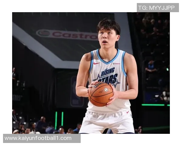 拓媒点评杨瀚森表现提升逐渐展现潜力与进步的希望 拓媒点评杨瀚森表现提升逐渐展现潜力与进步的希望